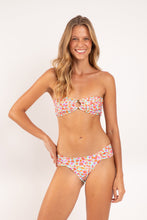 Cargar imagen en el visor de la galería, Image 05: Rio De Sol Ensemble Set Ditsy-Sky Mavi Baobi
