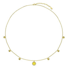 Cargar imagen en el visor de la galería, Model Front: Hipanema Collier Serenity Yellow Hipanema
