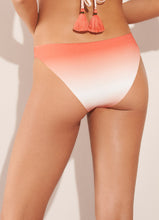 Cargar imagen en el visor de la galería, Model Back: Maaji Bas Bottom Sunrise Flirt Rocks
