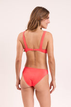 Cargar imagen en el visor de la galería, Model Back: Rio De Sol Bas Bottom Malibu-Folia Essential-Comfy
