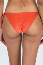 Cargar imagen en el visor de la galería, Image 06: Rio De Sol Bas Bottom Paprica Ibiza-Comfy

