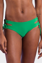 Cargar imagen en el visor de la galería, Gallery: Rio De Sol Bas Bottom Tambourine Madrid
