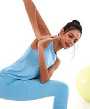 Cargar imagen en el visor de la galería, Image 03: Alto Giro Fitness Haut Regata Skin Fit Regulagem Na Barra Azul Heron
