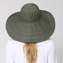 Cargar imagen en el visor de la galería, Model Back: Uv Line Chapeau Souple/Capeline Hat Beverly Hills I18 Fem Green Militar Upf50+
