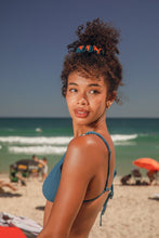 Cargar imagen en el visor de la galería, Image 05: Rio De Sol Chouchou Luma Scrunchie
