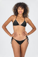 Cargar imagen en el visor de la galería, Model Front: Rio De Sol Ensemble Set Shimmer-Black Tri-Inv Ibiza-Comfy

