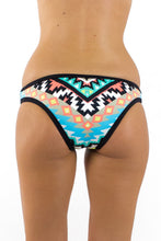 Cargar imagen en el visor de la galería, Model Back: Seafolly Bas Colorful Kasbah Seafolly
