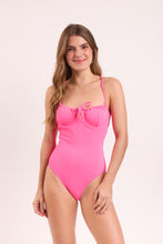 Cargar imagen en el visor de la galería, Model Front: Rio De Sol Une Pièce Mtx-Ultrapink Julia
