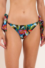 Cargar imagen en el visor de la galería, Gallery: Rio De Sol Bas Bottom Flair Gisele
