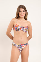 Cargar imagen en el visor de la galería, Model Front: Rio De Sol Bas Bottom Garden-Flower Baobi
