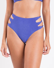 Cargar imagen en el visor de la galería, Gallery: Rio De Sol Bas Bottom Malibu-Indigo Highwaist-Spin
