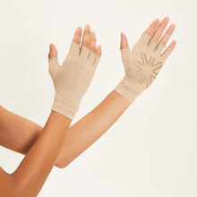 Cargar imagen en el visor de la galería, Image 06: Uv Line Gants Short Gloves Uni Beige Upf50+
