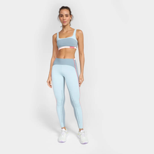 Cargar imagen en el visor de la galería, Image 04: Alto Giro Fitness Bas Legging Blackout Bio Recortes Cinza Lead
