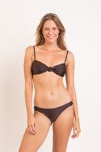 Cargar imagen en el visor de la galería, Model Front: Rio De Sol Bas Bottom Shimmer-Coffee Essential
