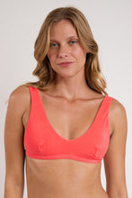 Cargar imagen en el visor de la galería, Gallery: Rio De Sol Haut Top Malibu-Folia Hera
