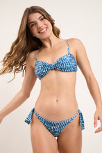 Cargar imagen en el visor de la galería, Image 07: Rio De Sol Ensemble Set Chuva Bandeau-Joy Italy
