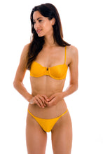 Cargar imagen en el visor de la galería, Model Front: Rio De Sol Ensemble Set Eden-Pequi Balconet Cheeky-Fixa
