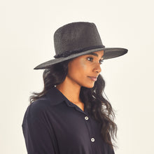Cargar imagen en el visor de la galería, Saint Germain Preto UPF50+
