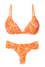 Cargar imagen en el visor de la galería, Product Front: Rio De Sol Ensemble Set Trail-Orange Tri-Fixo Baobi-Cheeky
