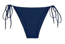 Cargar imagen en el visor de la galería, Product Front: Rio De Sol Bas Bottom Navy Lacinho
