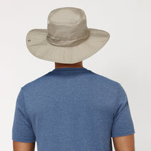 Cargar imagen en el visor de la galería, Model Back: Uv Line Chapeau Souple/Capeline Safari Kaki Upf50+

