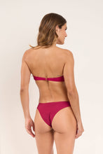 Cargar imagen en el visor de la galería, Model Back: Rio De Sol Ensemble Set Shimmer-Desejo Bandeau-Joy Essential
