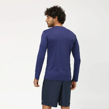 Cargar imagen en el visor de la galería, Model Back: Uv Line T-Shirt Longsleeve Uvpro Marinho
