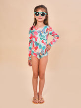 Cargar imagen en el visor de la galería, Model Front: Uv Line Une Pièce Fille Swimsuit Girl Borboletinha Upf50+
