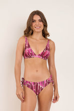Cargar imagen en el visor de la galería, Model Front: Rio De Sol Haut Top Shade Alba
