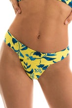 Cargar imagen en el visor de la galería, Gallery: Rio De Sol Bas Bottom Lemon Flower Tri Cos
