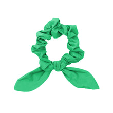Cargar imagen en el visor de la galería, Product Front: Rio De Sol Chouchou Tambourine Scrunchie
