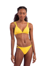 Cargar imagen en el visor de la galería, Model Front: Rio De Sol Bas Bottom Malibu-Yellow Rio-Duo
