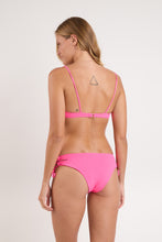 Cargar imagen en el visor de la galería, Model Back: Rio De Sol Bas Bottom Mtx-Ultrapink Madrid
