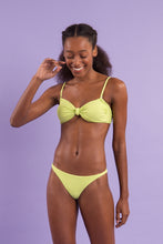 Cargar imagen en el visor de la galería, Image 08: Rio De Sol Ensemble Set Bora-Citrus Bandeau-Joy Leblon-Fio
