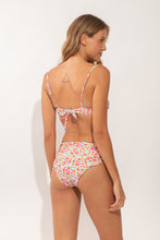 Cargar imagen en el visor de la galería, Model Back: Rio De Sol Bas Bottom Ditsy-Sky Amy
