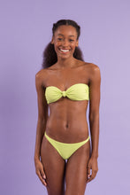 Cargar imagen en el visor de la galería, Image 14: Rio De Sol Ensemble Set Bora-Citrus Bandeau-Joy Leblon-Fio
