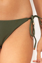 Cargar imagen en el visor de la galería, Image 05: Rio De Sol Bas Bottom Shimmer-Croco Ibiza-Comfy-Gold
