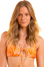 Cargar imagen en el visor de la galería, Gallery: Rio De Sol Haut Top Trail-Orange Tank-Tie
