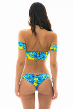 Cargar imagen en el visor de la galería, Image 07: Rio De Sol Haut Top Palmeira Azul Off Shoulder
