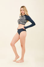 Cargar imagen en el visor de la galería, Image 02: Uv Line Ensemble Set Dalia Marinho Upf50+
