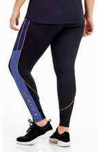 Cargar imagen en el visor de la galería, Model Back: Alto Giro Fitness Bas Bottom Athletic As You Are
