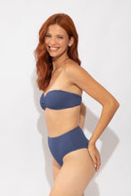 Cargar imagen en el visor de la galería, Image 03: Rio De Sol Bas Bottom Carmel-Blue Hotpants
