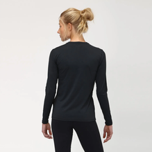 Cargar imagen en el visor de la galería, Model Back: Uv Line T-Shirt Uvpro Br Ml Preto Fem

