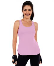Cargar imagen en el visor de la galería, Model Front: Alto Giro Fitness Haut Regata Skin Fit Alongada Gola V Rosa Soft
