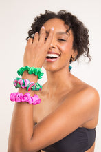 Cargar imagen en el visor de la galería, Image 02: Rio De Sol Chouchou Dots-Energy Scrunchie
