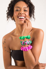 Cargar imagen en el visor de la galería, Image 04: Rio De Sol Chouchou Dots-Energy Scrunchie
