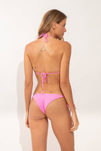 Cargar imagen en el visor de la galería, Model Back: Rio De Sol Ensemble Set Crespinho-Rosa Tri-Inv Cheeky-Tie
