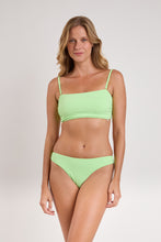 Cargar imagen en el visor de la galería, Model Front: Rio De Sol Haut Top Sand-Menta Bandeau-Reto
