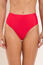 Cargar imagen en el visor de la galería, Gallery: Rio De Sol Bas Bottom Rouge Hotpants
