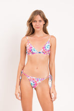 Cargar imagen en el visor de la galería, Model Front: Rio De Sol Ensemble Set Splash Tri-Fixo Cheeky-Tie
